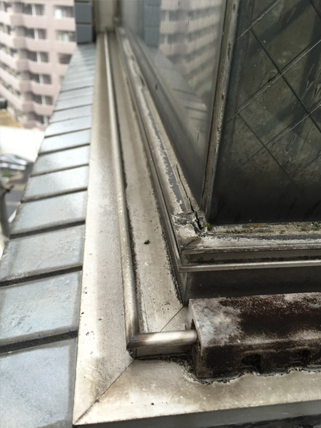 東部架設施工事例・水戸スタービル改修工事2(施工前)