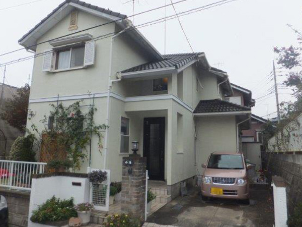 東部架設施工事例・外壁塗装工事(施工前)